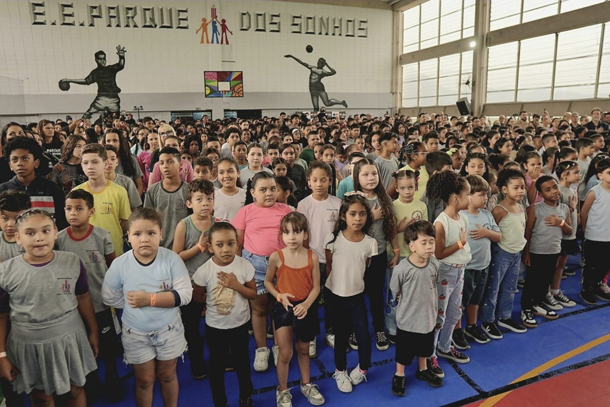 Escola cubatense venceu, em setembro de 2025, a premiação internacional na categoria Superação de Adversidades, concedida pela T4 Education