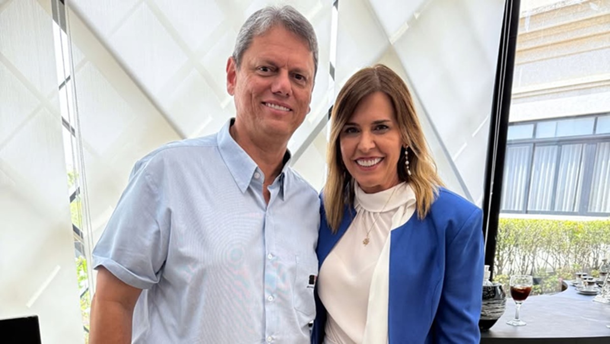 Solange Freitas anunciou nova medida em suas redes sociais após conversa com governador Tarcísio de Freitas