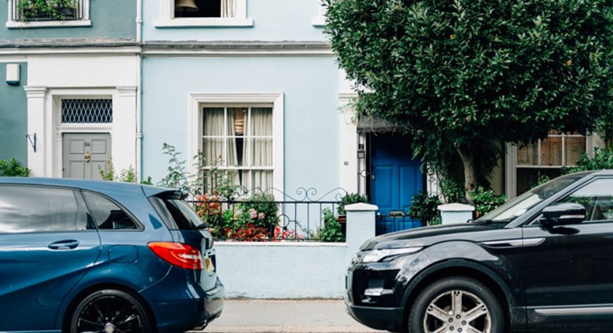 Lei não prevê privilégio ao morador na via pública