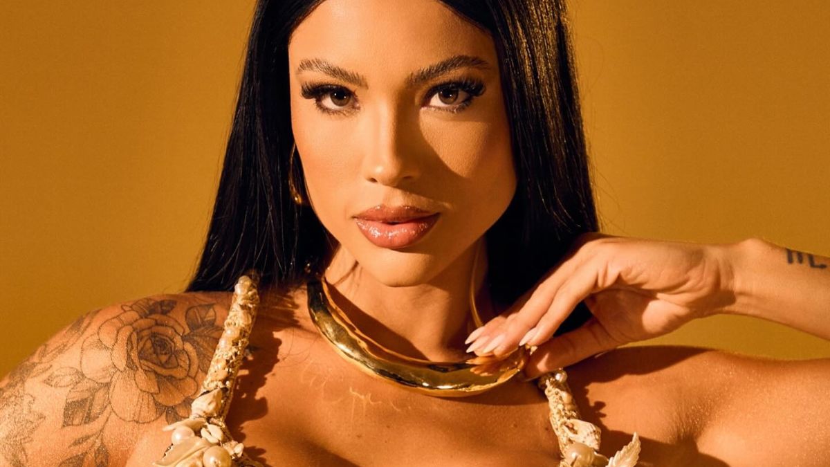 Rayane é a atual namorada do cantor Belo