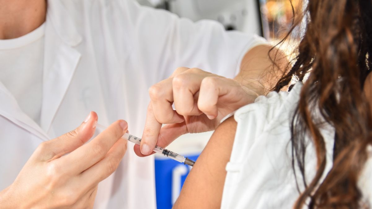 O alerta ocorre em um contexto de queda na cobertura vacinal no país