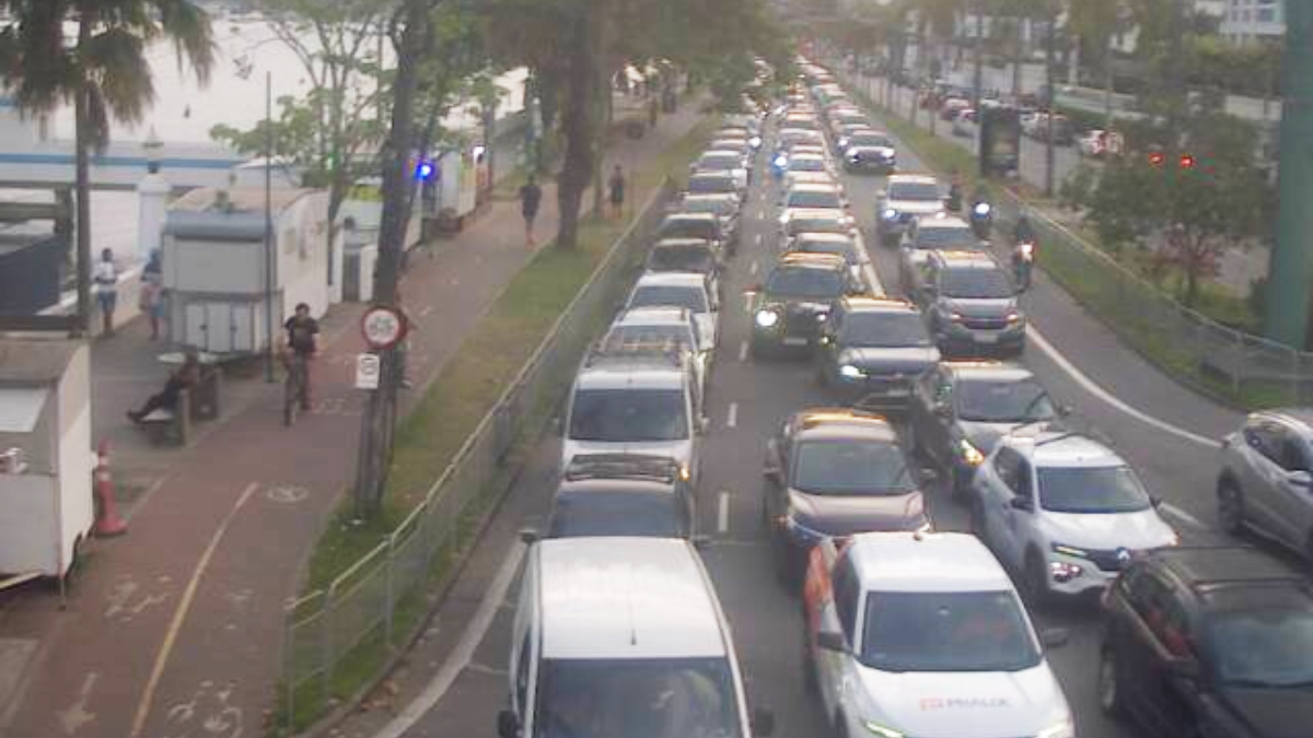 O ponto de maior atenção para os motoristas está na travessia SantosGuarujá