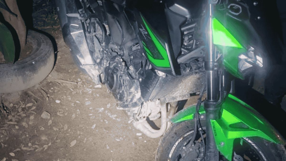 O veículo havia sido roubado em dezembro, no bairro Samaritá, e foi encaminhado ao 1&ordm; Distrito Policial da cidade