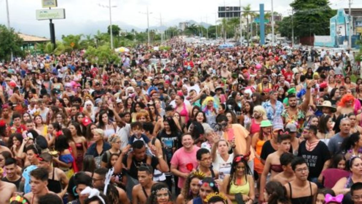 Caraguatatuba proibiu o spray de espuma no Carnaval 2026
