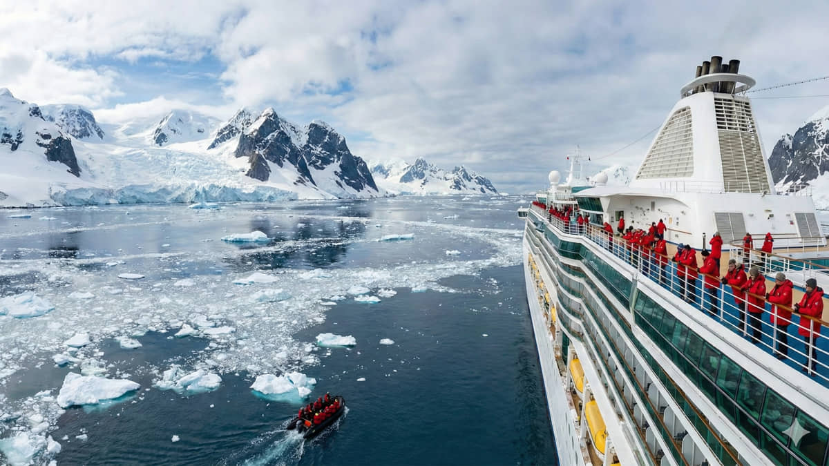 Cruzeiro durou 9 meses e percorreu todos os continentes