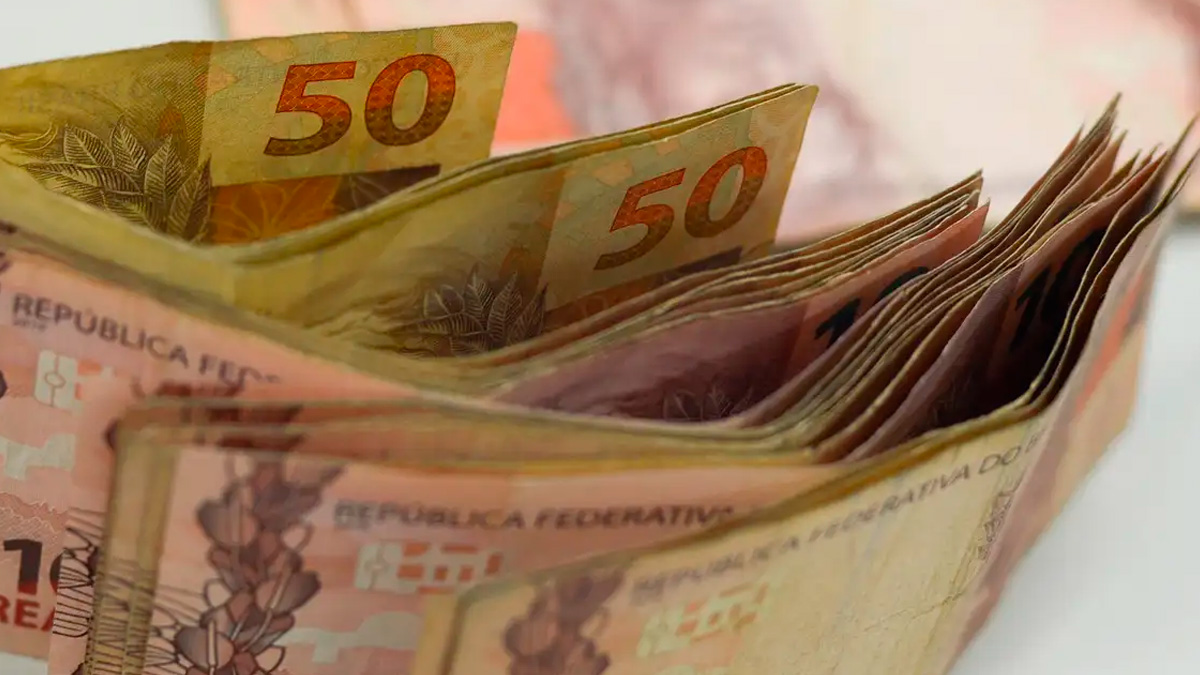 Ela acertou a Quina da Mega da Virada e ficou a apenas um número de conquistar o prêmio bilionário