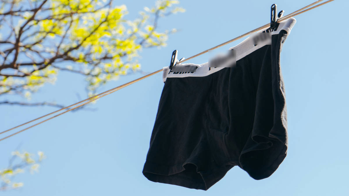 Ficar pelado em casa pode aumentar bem-estar e conforto, desde que seja uma escolha segura e respeitosa