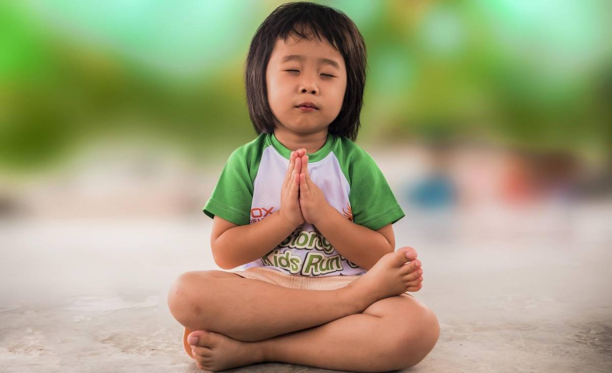 Intolerância religiosa não começa com agressão física