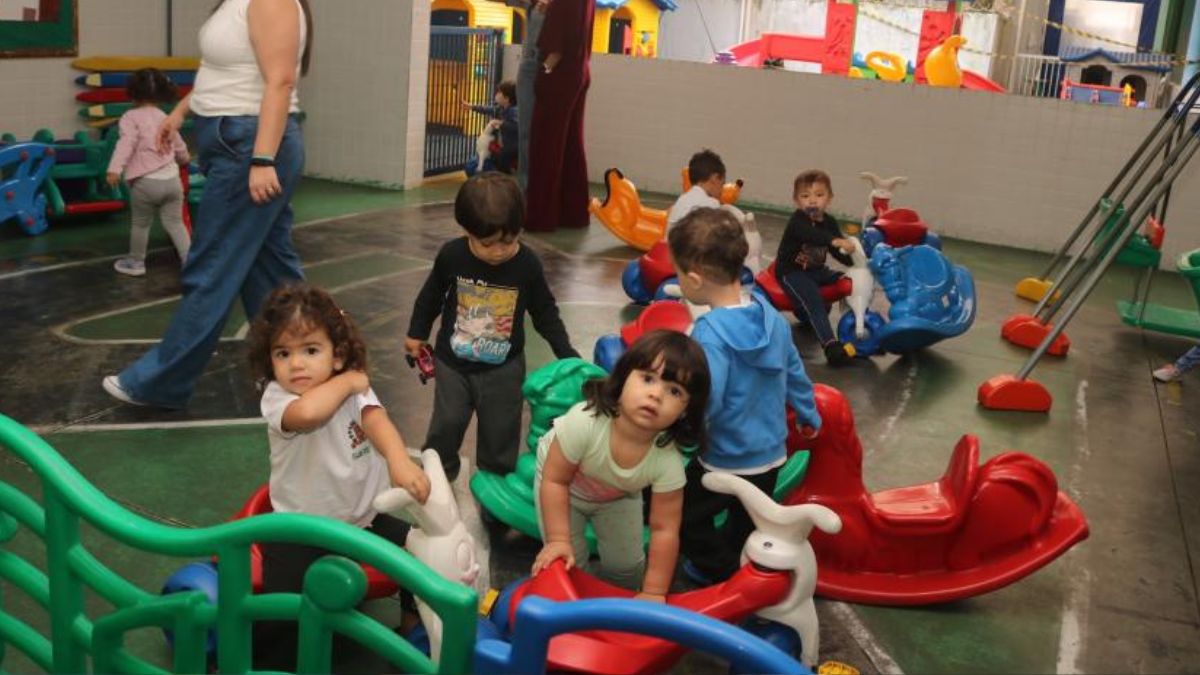 Período de inscrição vai de 5 a 21/01, presencialmente. Prioridade para alunos com deficiência e irmãos já matriculados