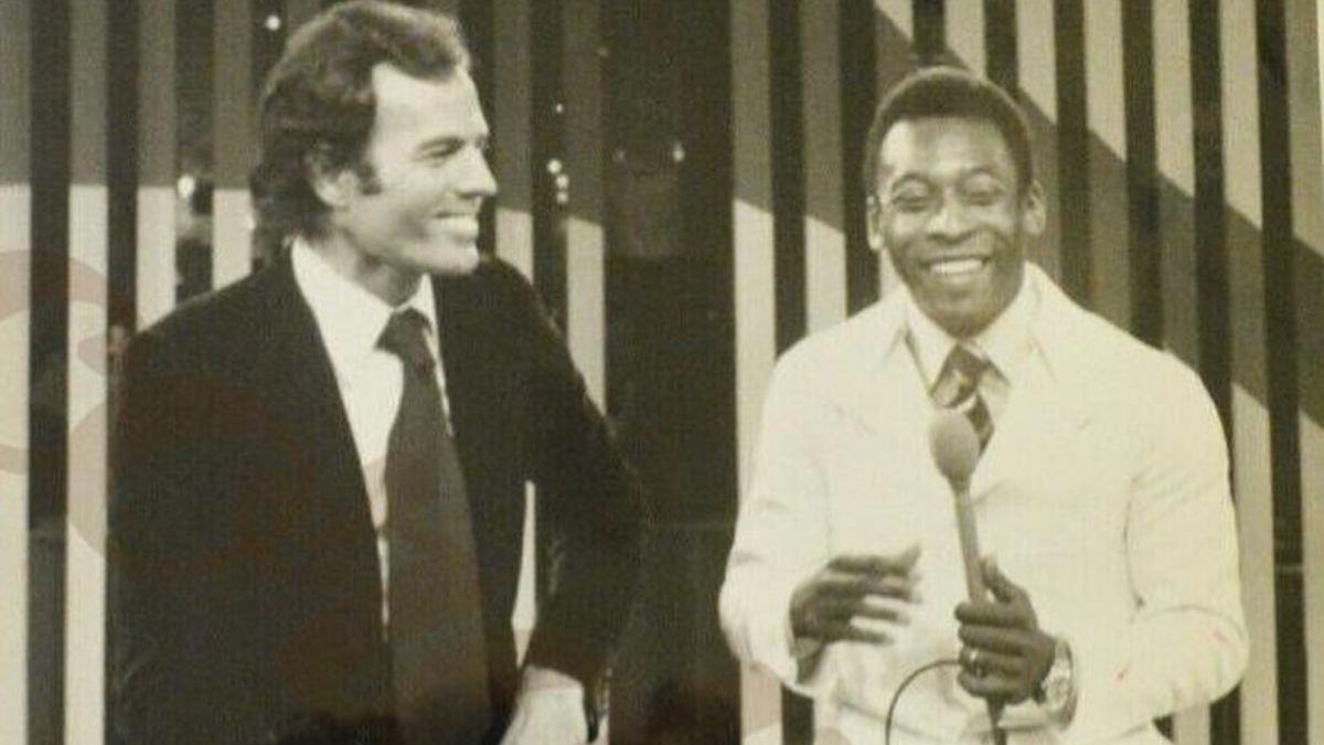 Julio Iglesias era amigo pessoal de Pelé