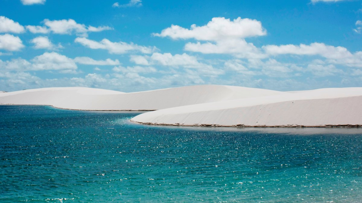Praias e parques brasileiros já adotam taxas de entrada