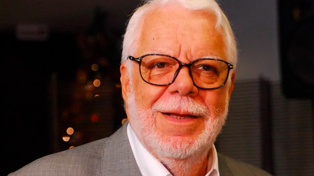 A causa da morte não foi divulgada, e a família ainda não informou detalhes sobre velório e sepultamento.