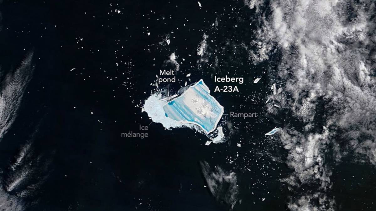 O iceberg A-23A oferece riscos principalmente à navegação e ao equilíbrio ambiental do Atlântico Sul