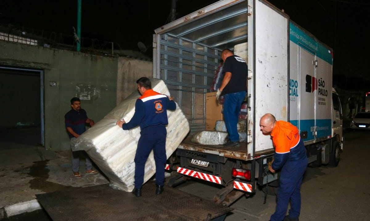 O município foi um dos mais impactados pelas tempestades, que provocaram alagamentos, quedas de estruturas e deixaram centenas de pessoas fora de casa.