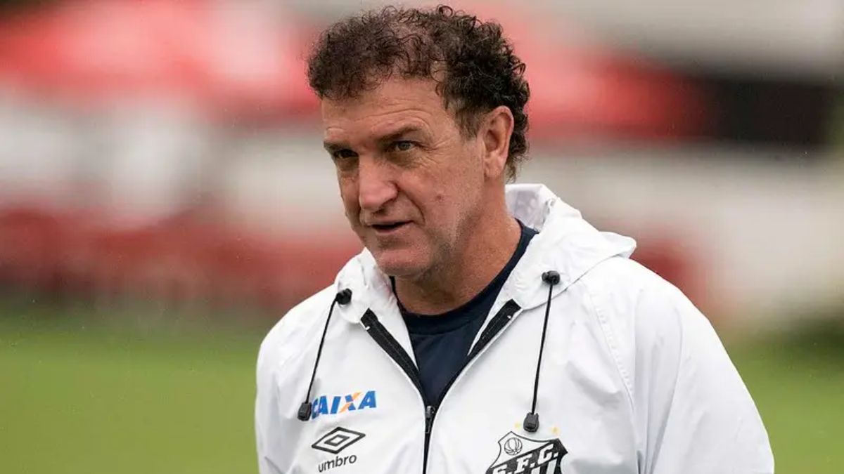 O técnico Cuca já comandou o Santos em outras três ocasiões, com a última sendo em 2020