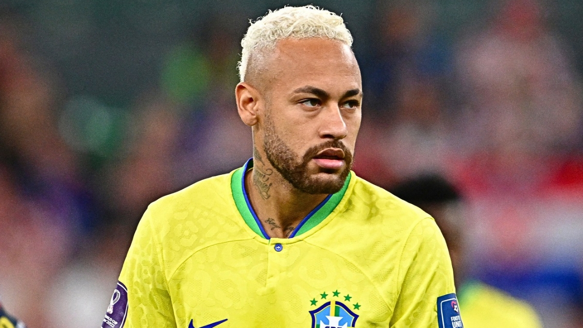 Neymar é uma das principais dúvidas para a Copa do Mundo