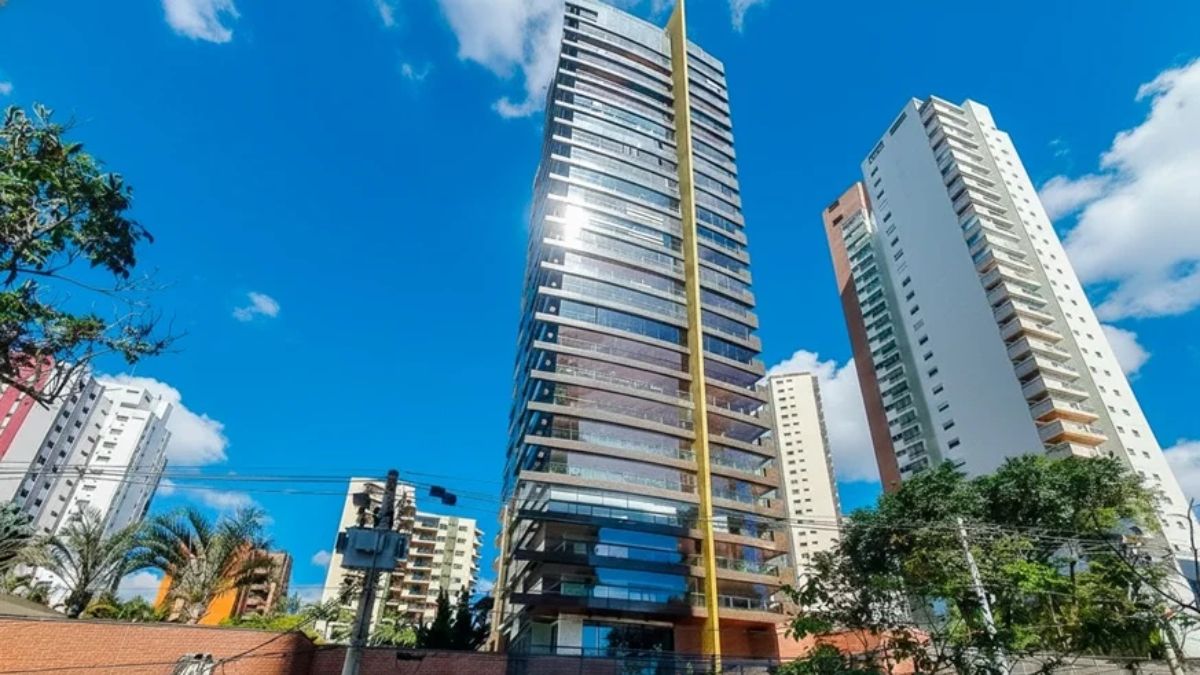 Entre os imóveis disponíveis, está um lote na Vila Mariana, em São Paulo