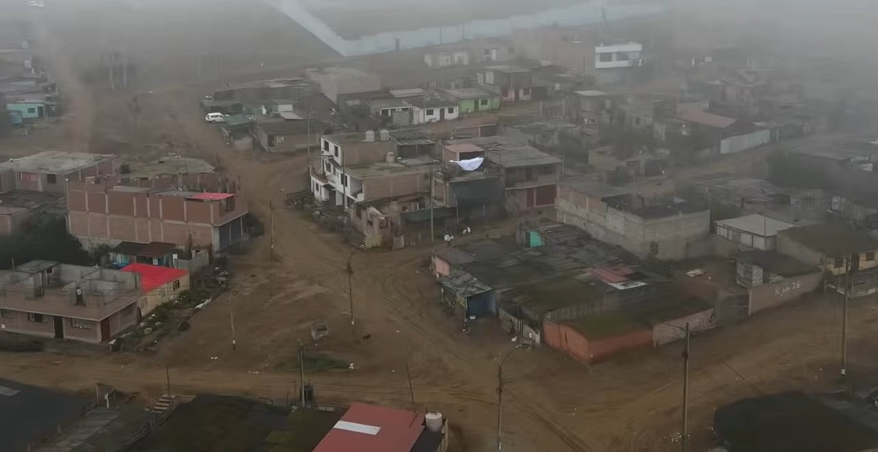 A cidade de La Rinconada, no Peru, onde centenas morrem todos os anos muito jovens