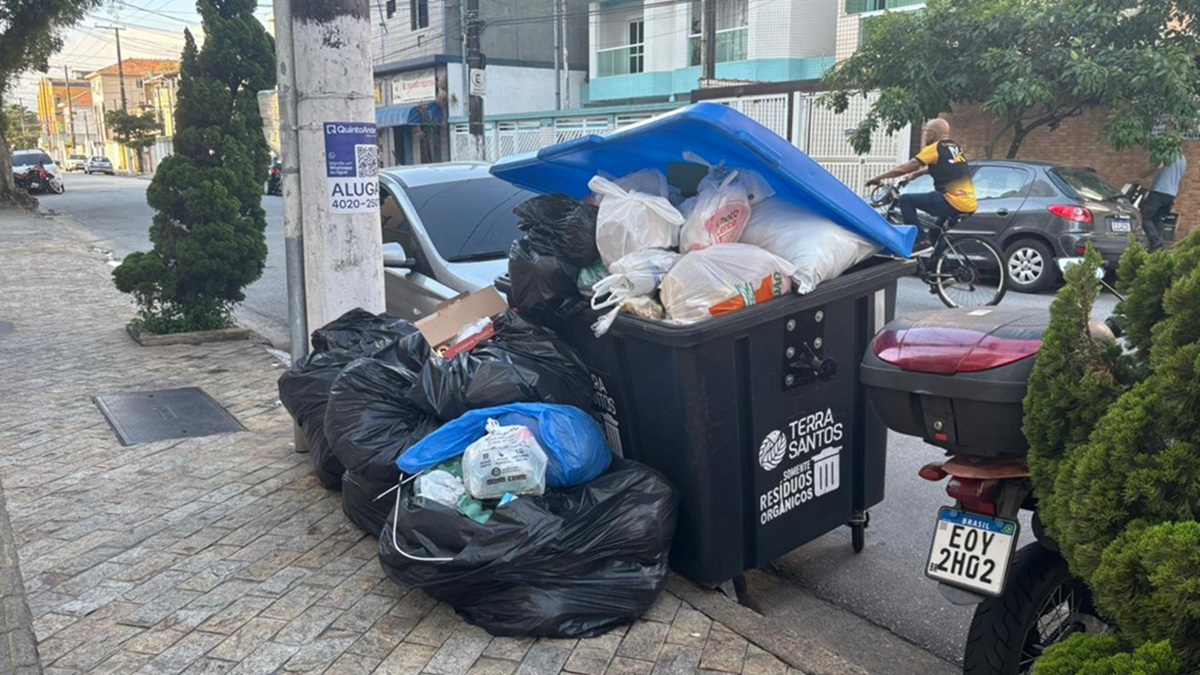 Greve dos trabalhadores da coleta de lixo gerou transtornos em cidades da Região