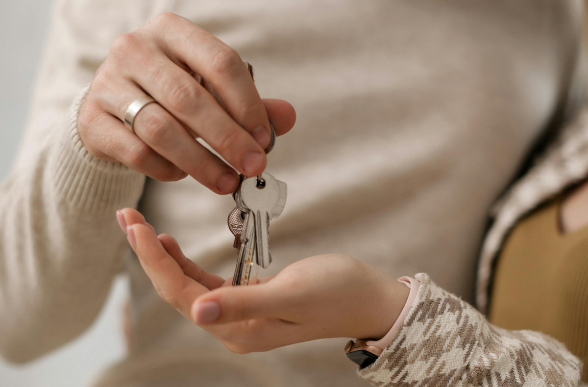 Apesar do avanço, o tribunal deixou claro que o recibo não garante sozinho o direito ao imóvel