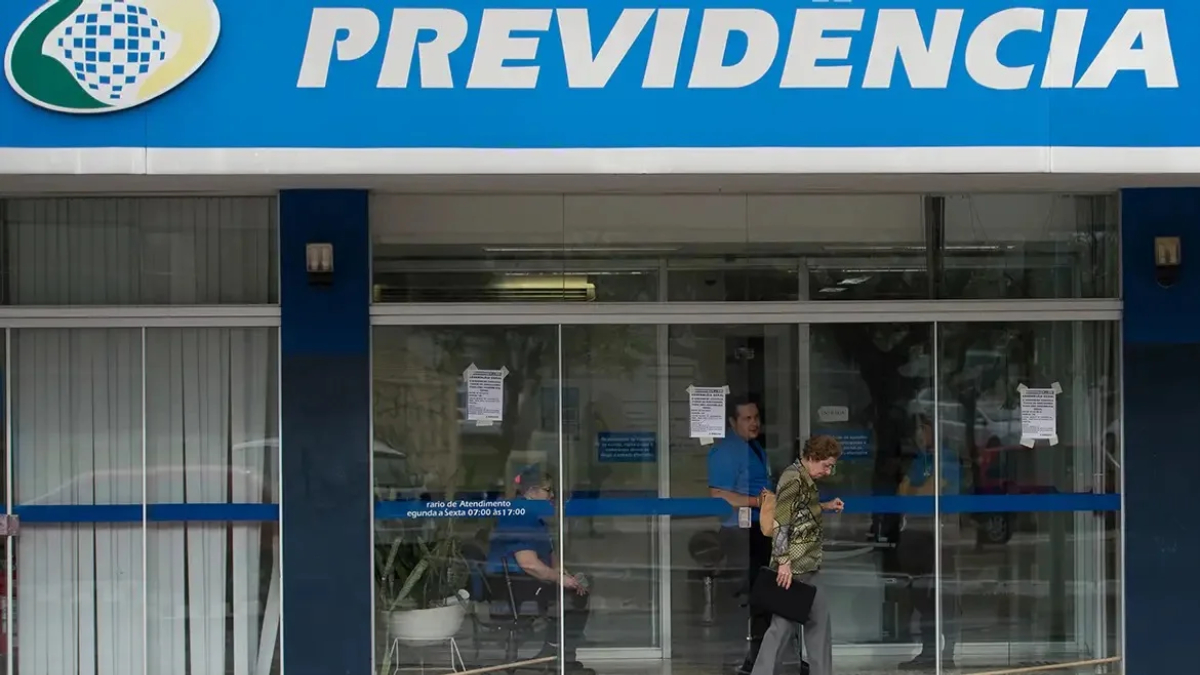 O documento enviado ao governo federal prevê vagas para duas carreiras principais dentro do INSS