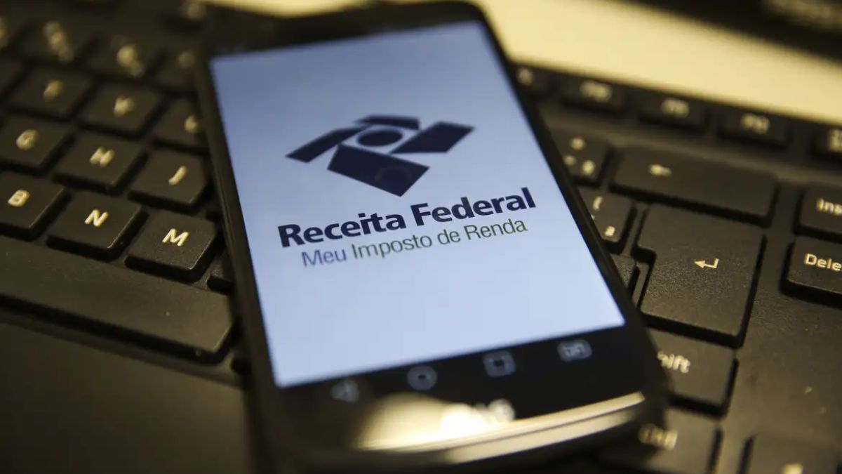 A recomendação dos especialistas é enfática: a organização documental e a conferência minuciosa dos dados são os pilares de uma declaração bem-sucedida