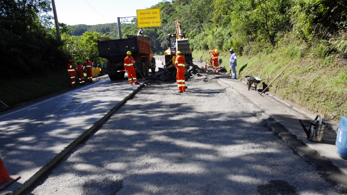 Os trabalhos na Via Anchieta e na Rodovia dos Imigrantes ocorrerão em dois turnos