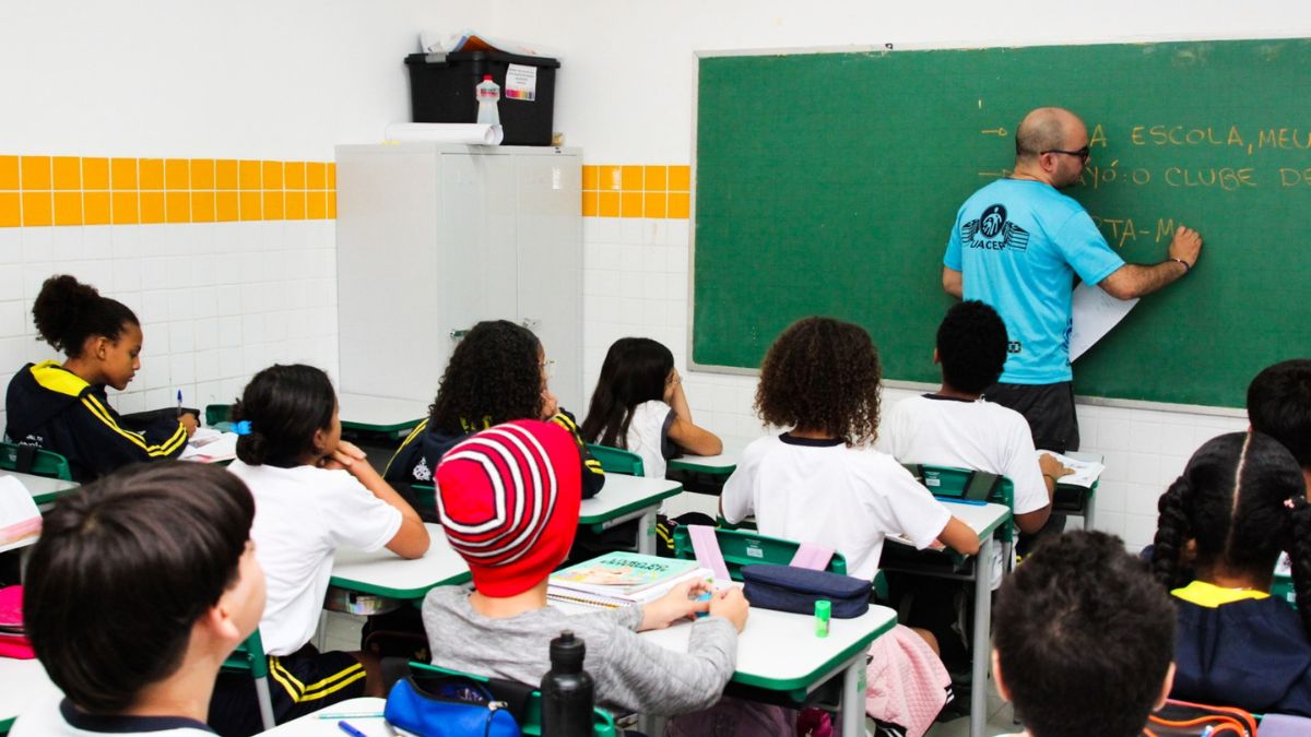 São Vicente chega ao Dia Nacional da Escola com um conjunto de obras de revitalização, reforma e ampliação