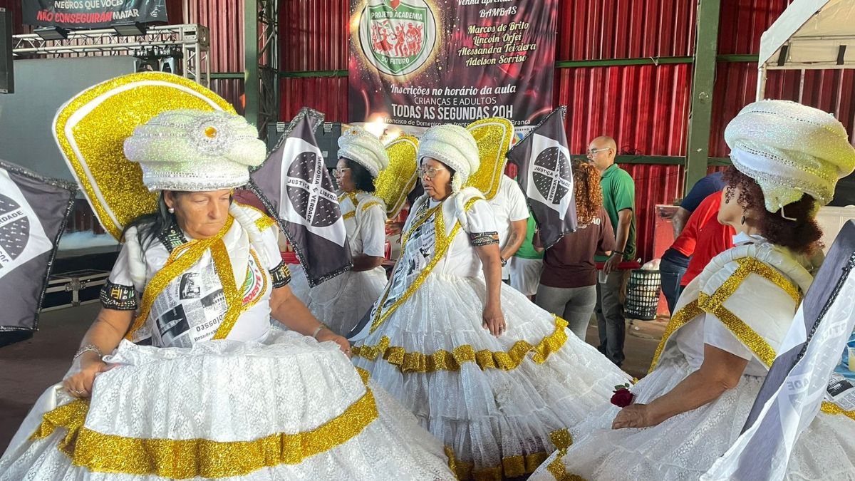 Lançamento contou com presença da ministra dos Direitos Humanos, Macaé Evaristo, e da secretária Nacional de Políticas sobre Drogas, Marta Machado, ao lado de Mães de Maio e Iniciativa Negra.