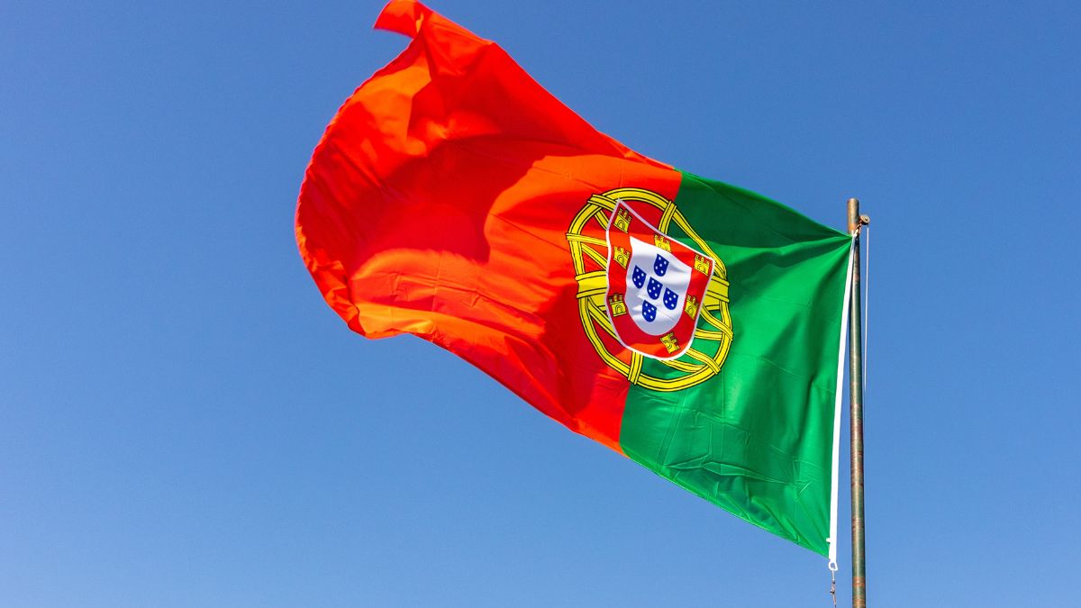 Texto que facilita a deportação e restringe direitos de recurso avança para votação no Parlamento