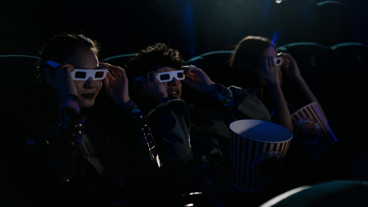 A tecnologia 3D utiliza o princípio da estereoscopia, exibindo duas imagens levemente diferentes