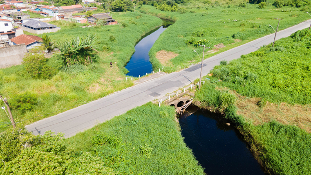 O Rio do Poço é um dos principais cursos d'água da cidade, com cerca de 14 quilômetros de extensão
