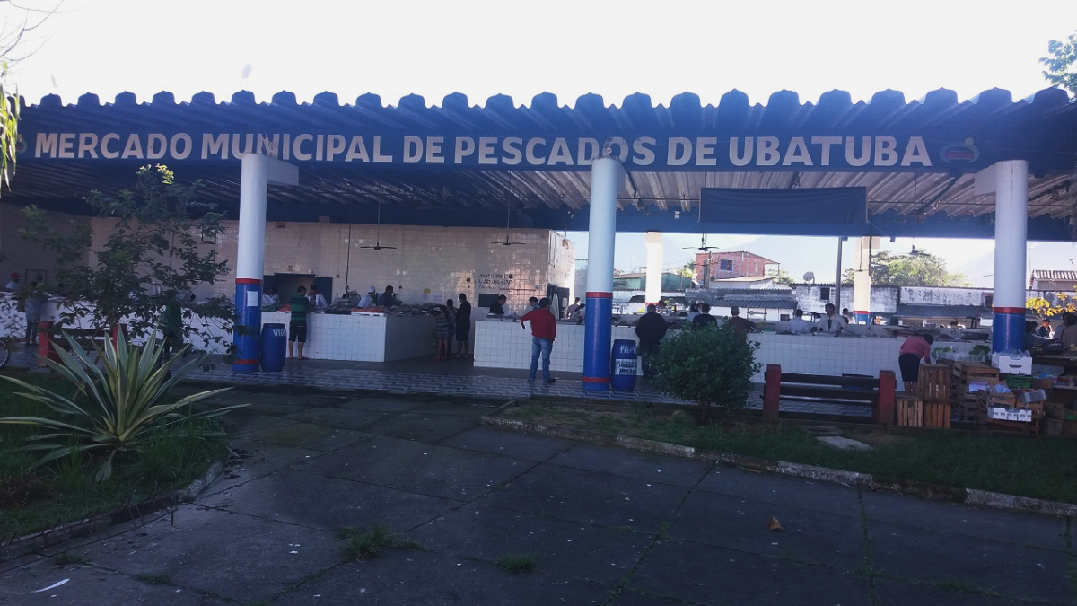 O Mercado do Peixe de Ubatuba está abastecido e preparado para receber o público