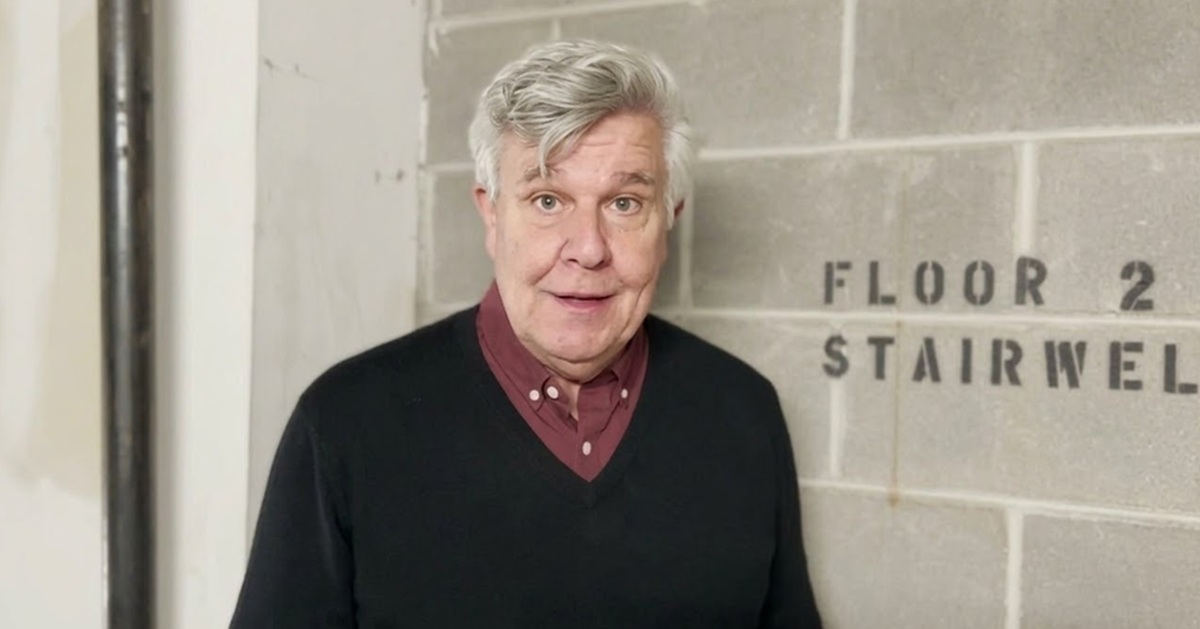 Além de ator, Hibbert também teve uma carreira relevante como roteirista|