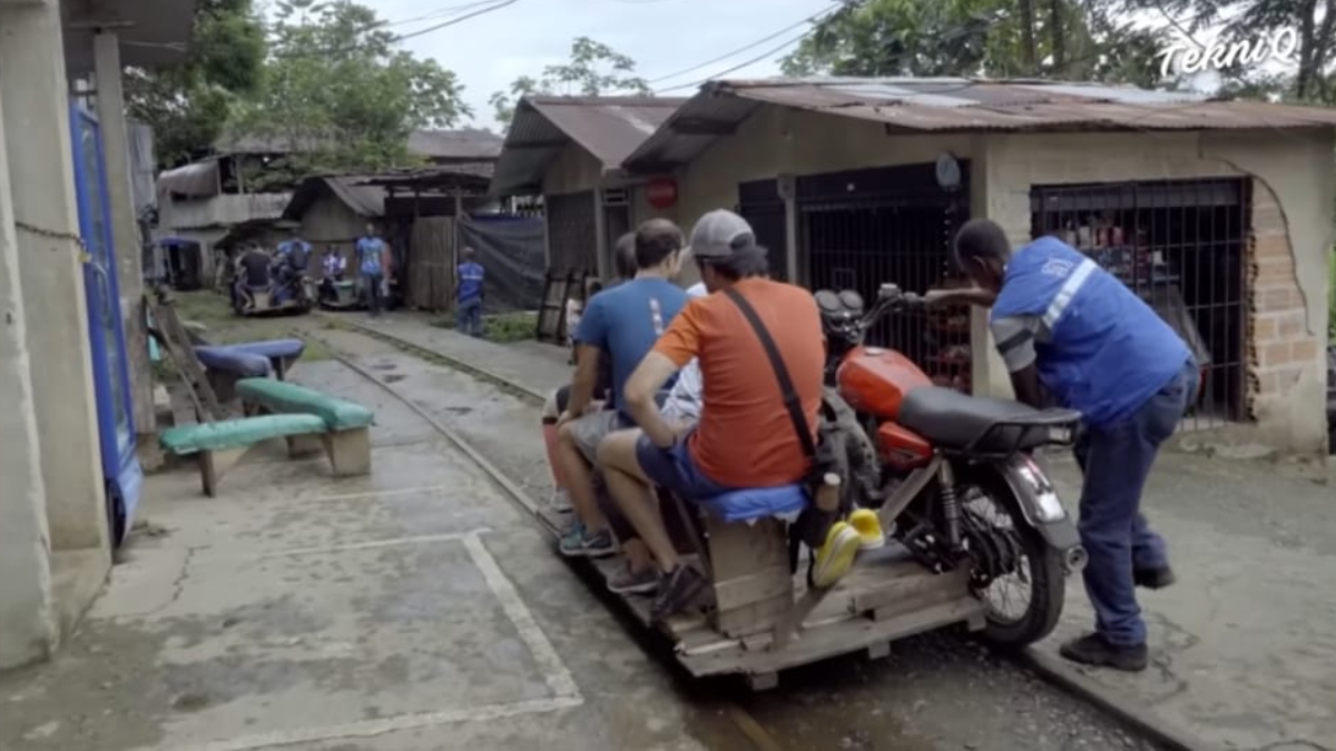 O caso mais conhecido desse tipo de transporte é o chamado trem de bambu do Camboja
