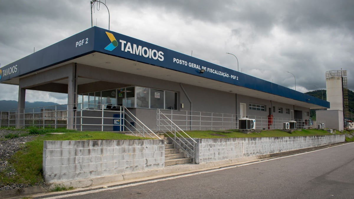 A alteração já está em vigor e tem como objetivo adequar a fiscalização à demanda crescente de veículos, especialmente em períodos de maior movimento, como fins de semana e feriados