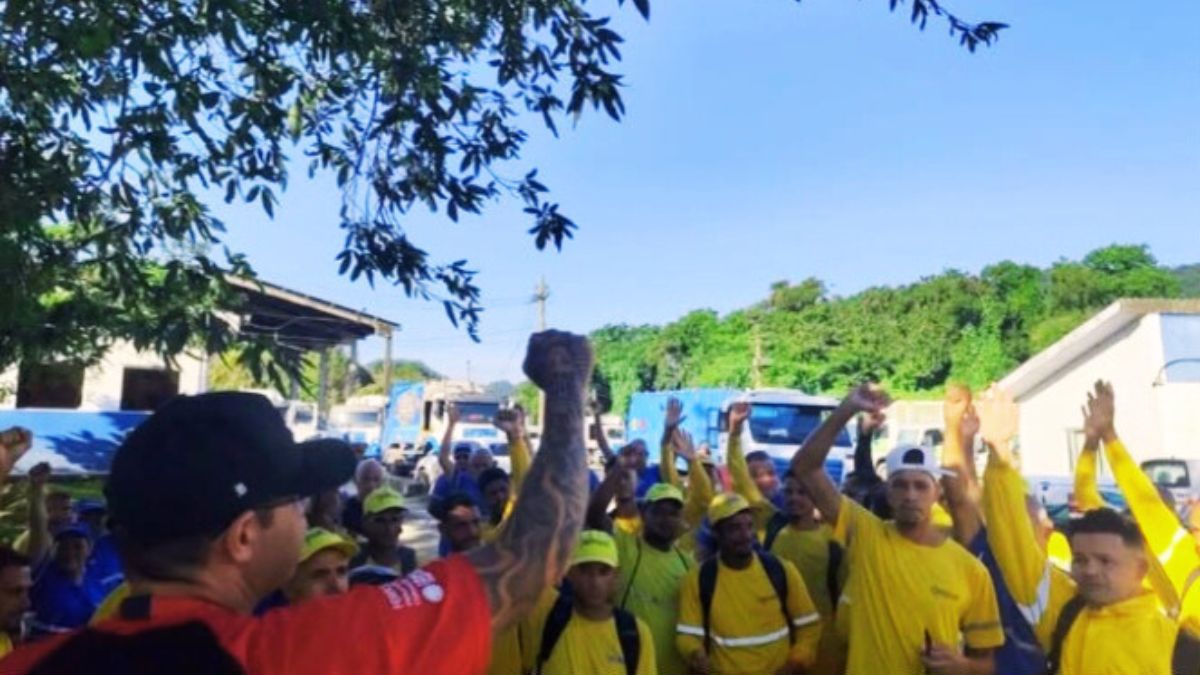 Assembleia da categoria definiu o retorno ao trabalho nesta terça-feira (17)