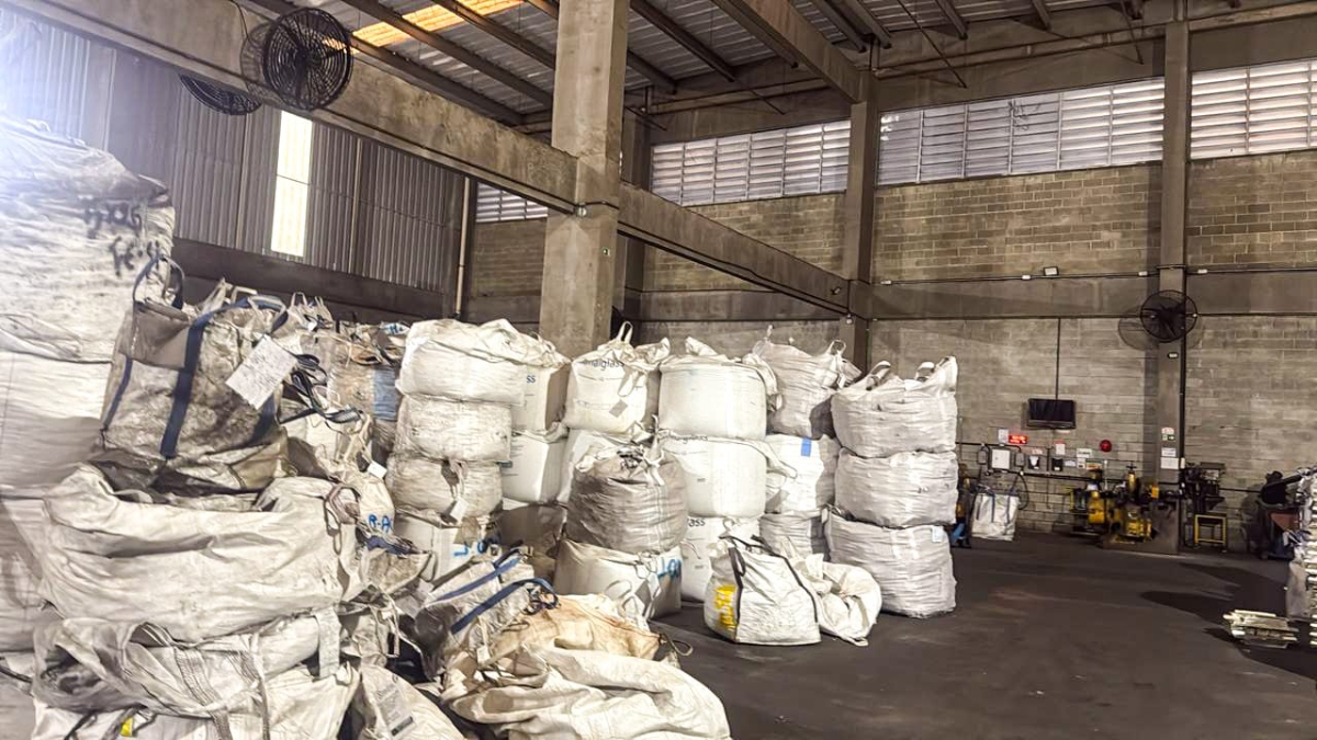 As investigações começaram após a identificação de uma fraude na exportação de cargas de tungstênio