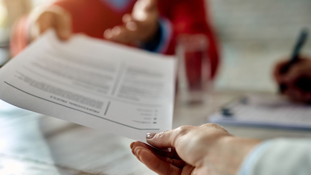 Se você estuda Administração, Direito ou Pedagogia, as chances de contratação são ainda maiores