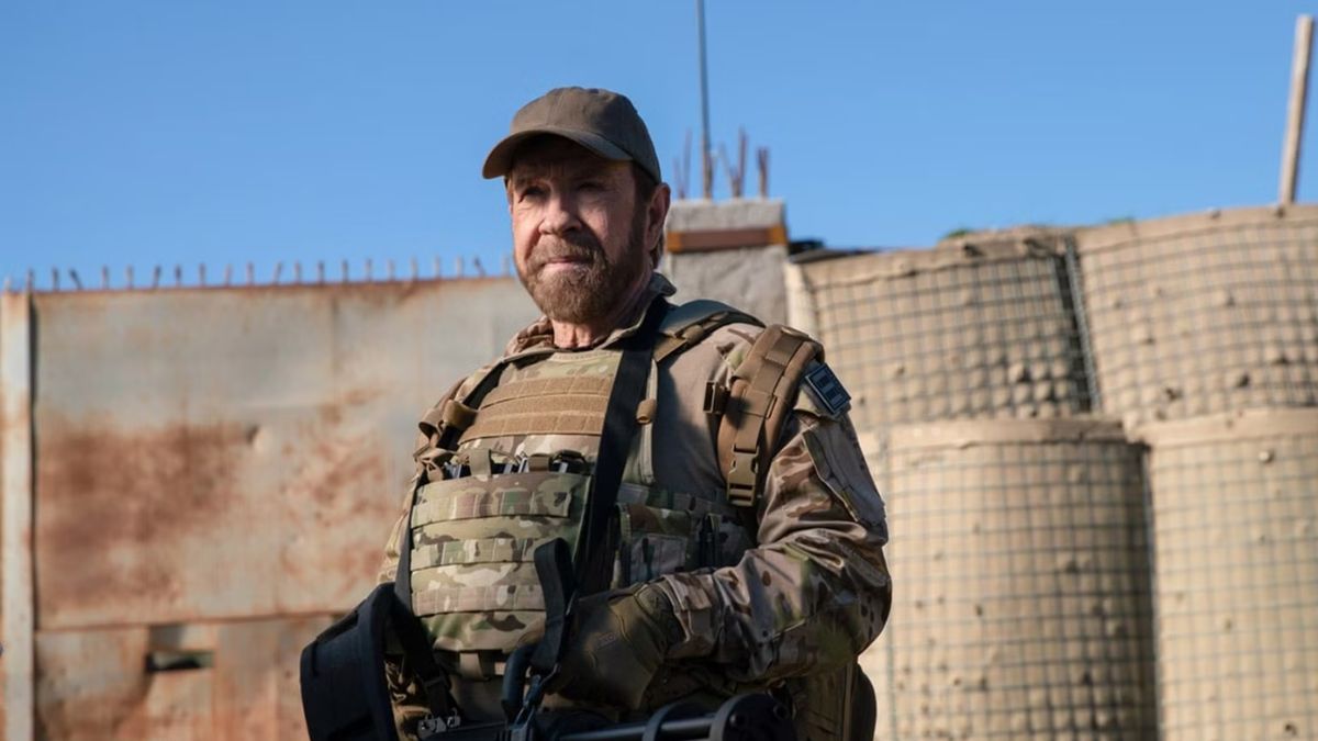 Justamente o último filme que Chuck Norris lançou em vida, também foi o seu pior