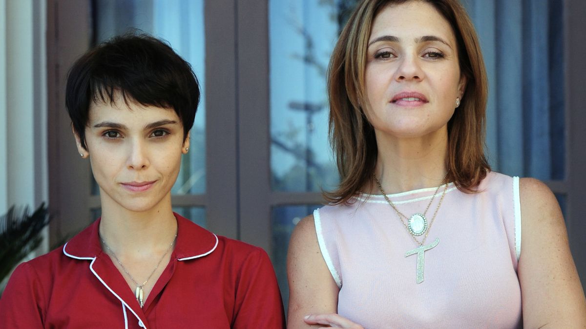 Nina ( Debora Falabella ) e Carminha ( Adriana Esteves )