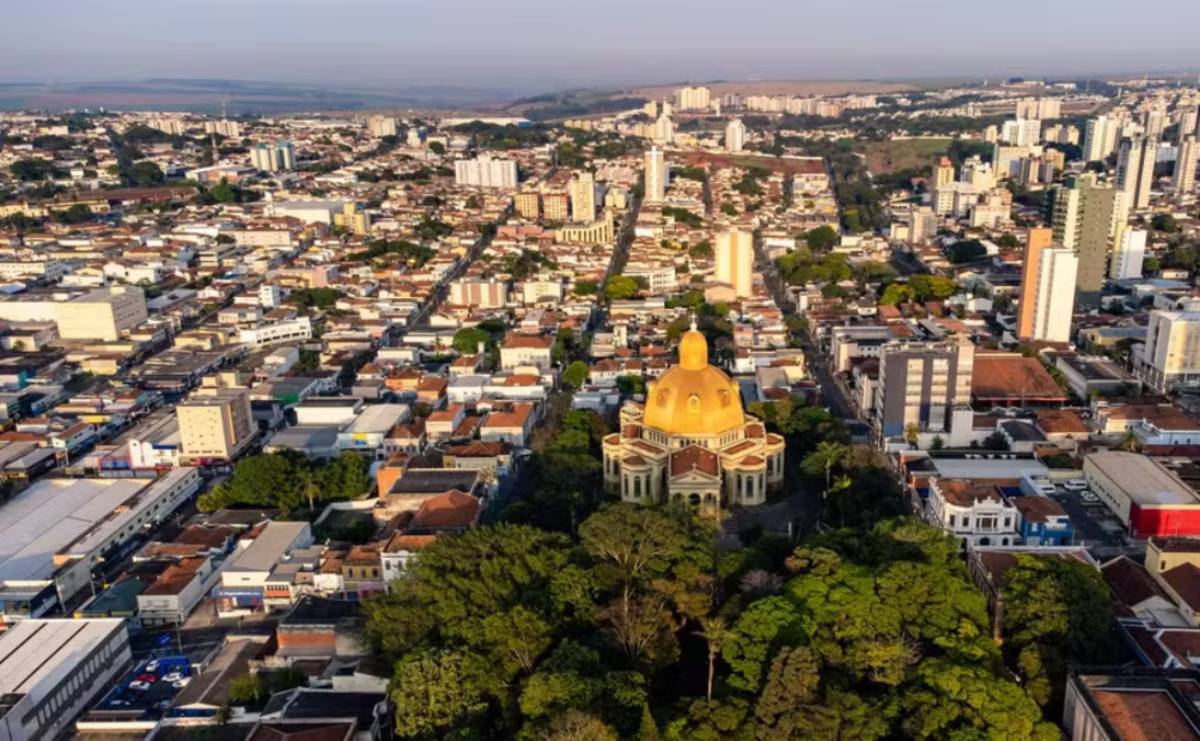O município conta com um médico para cada 100 moradores