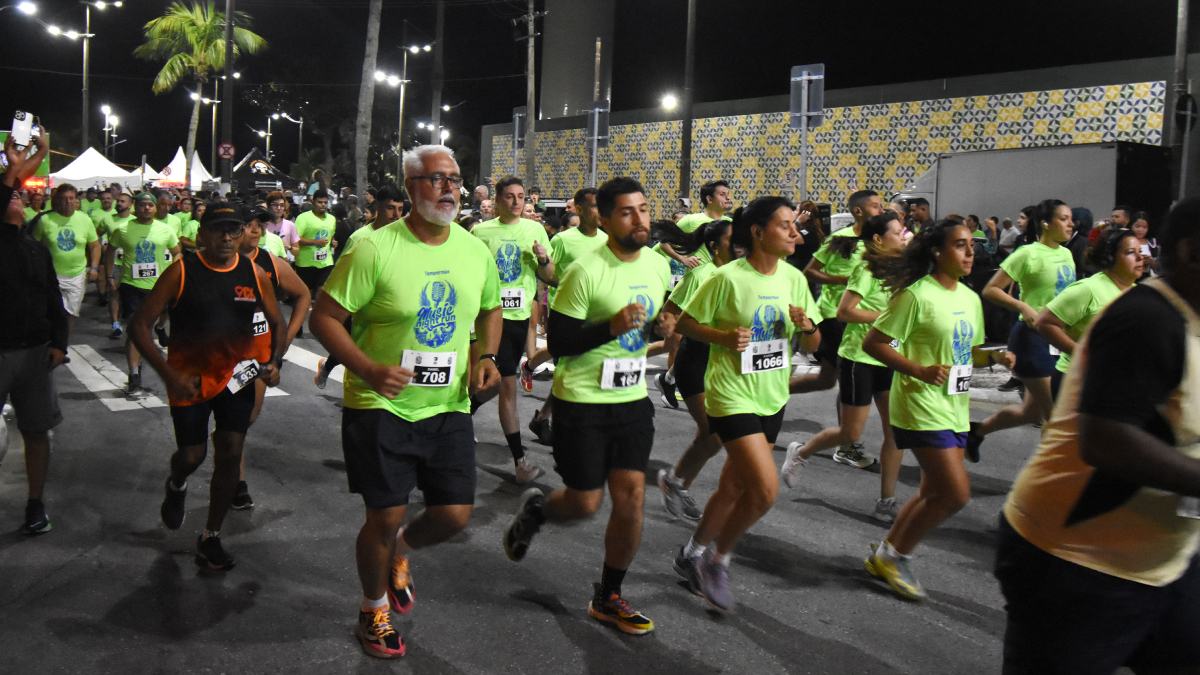 A previsão oficial é que a via seja totalmente liberada para os veículos após as 21h