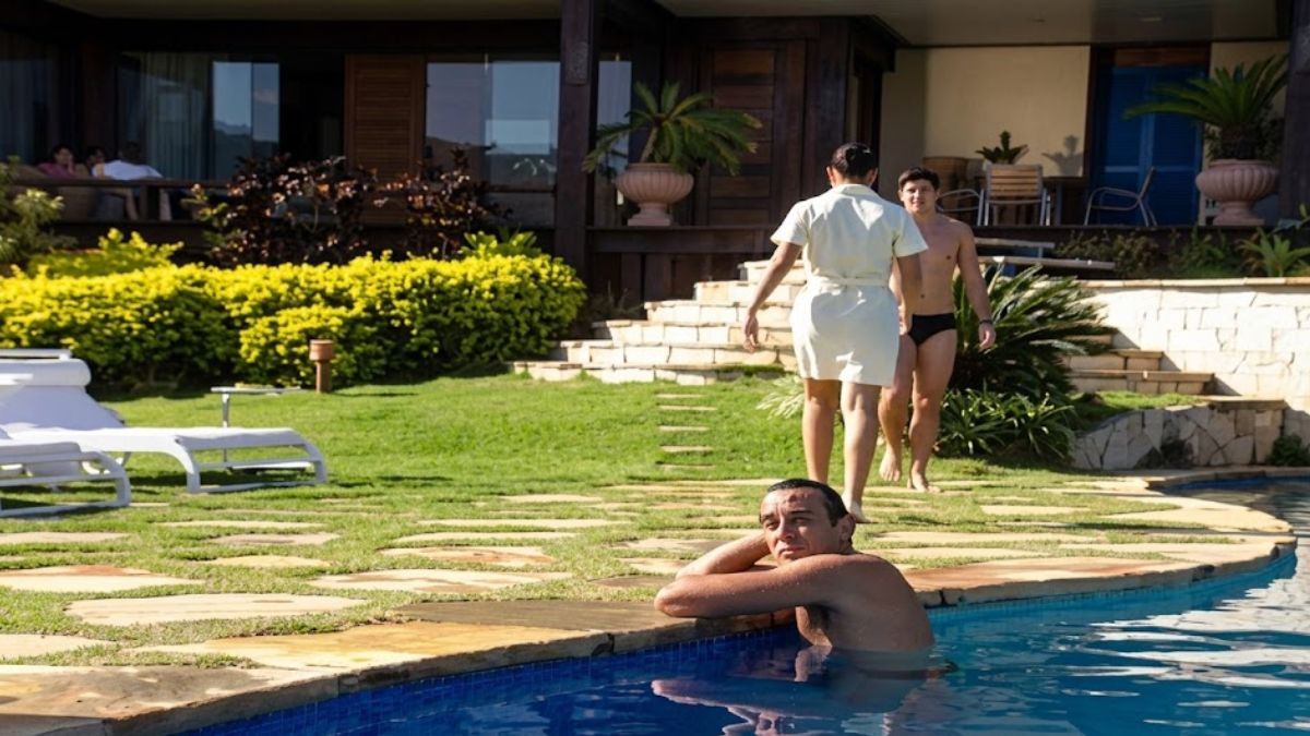 A mansão que serviu de cenário para a novela 'Laços de Família' está aceitando locações