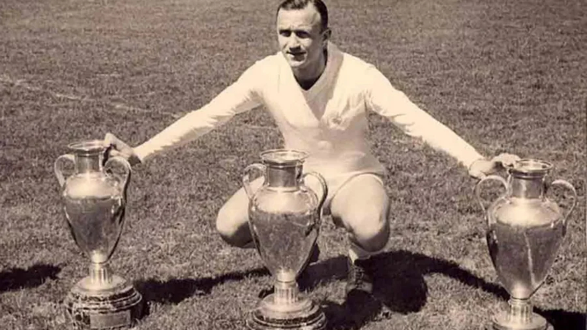 Santamaría desembarcou na capital espanhola em 1957, vindo do Nacional do Uruguai